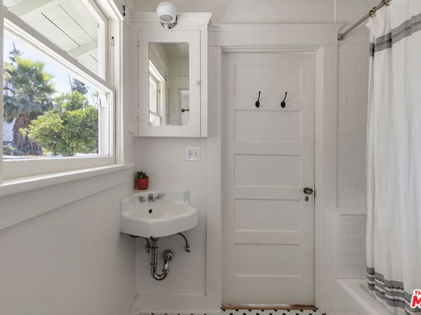 5208 N Maywood Avenue, Los Angeles CA 90041