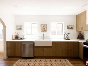 4231 3rd Avenue, Los Angeles CA 90008