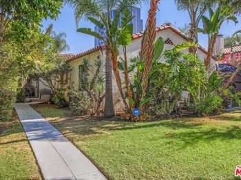 6119 Del Valle Drive