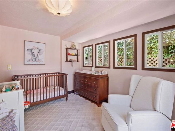 6119 Del Valle Drive, Los Angeles CA 90048