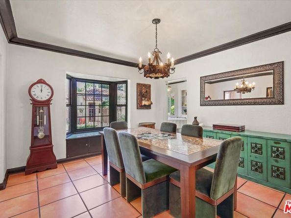 6119 Del Valle Drive, Los Angeles CA 90048