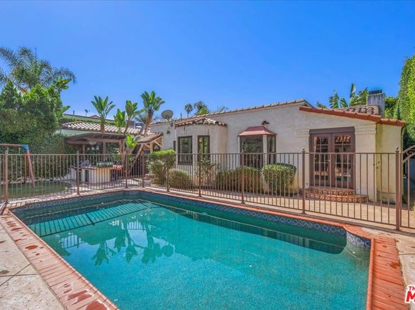 6119 Del Valle Drive, Los Angeles CA 90048