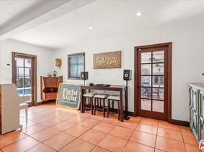 6119 Del Valle Drive, Los Angeles CA 90048
