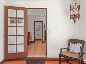 6119 Del Valle Drive, Los Angeles CA 90048