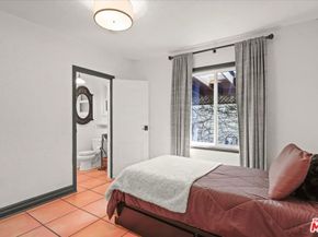 6119 Del Valle Drive, Los Angeles CA 90048