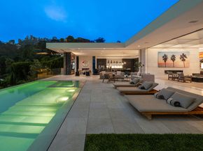 9265 Robin Drive, Los Angeles CA 90069