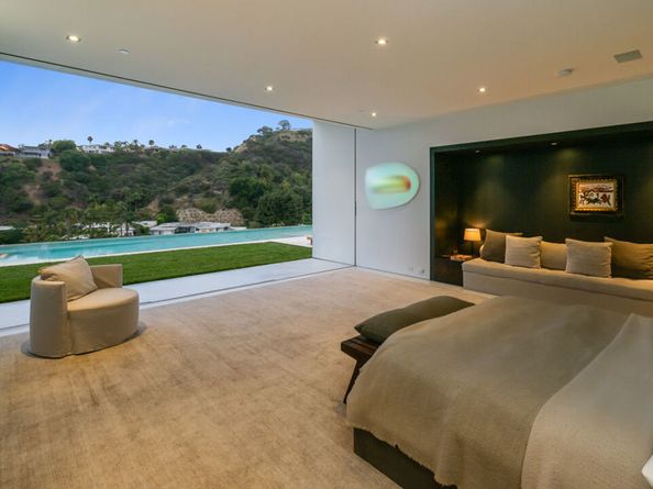 9265 Robin Drive, Los Angeles CA 90069