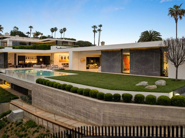 9265 Robin Drive, Los Angeles CA 90069