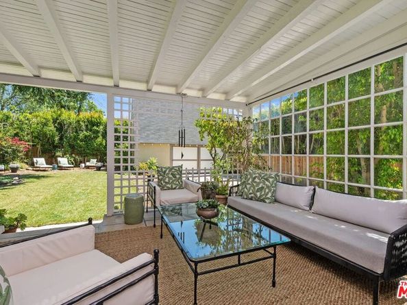 254 Lorraine Boulevard, Los Angeles CA 90004