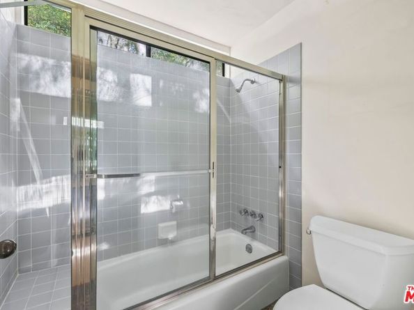 2180 Alcyona Drive, Los Angeles CA 90068