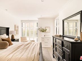 2940 Neilson Way 103, Santa Monica CA 90405