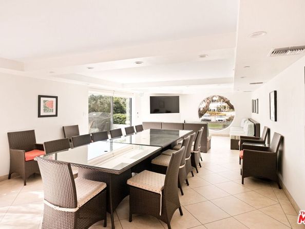 2940 Neilson Way 103, Santa Monica CA 90405