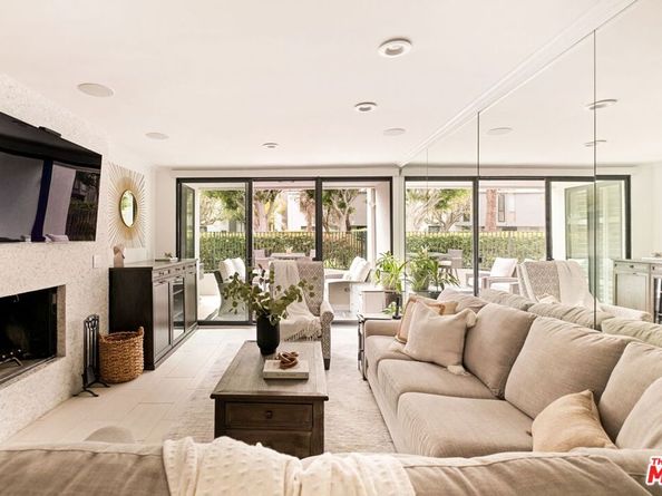 2940 Neilson Way 103, Santa Monica CA 90405