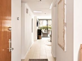 2940 Neilson Way 103, Santa Monica CA 90405