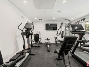 1123 S Shenandoah Street 101, Los Angeles CA 90035