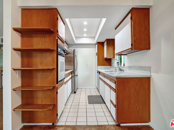 1351 N Crescent Heights Boulevard 308, West Hollywood CA 90046