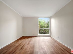 1351 N Crescent Heights Boulevard 308, West Hollywood CA 90046