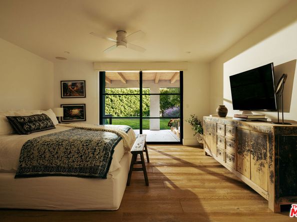 27860 Winding Way, Malibu CA 90265