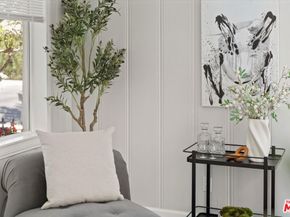 560 N Croft Avenue, West Hollywood CA 90048
