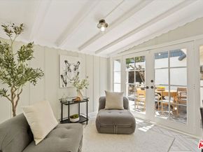560 N Croft Avenue, West Hollywood CA 90048