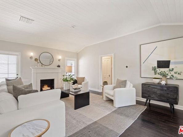 560 N Croft Avenue, West Hollywood CA 90048
