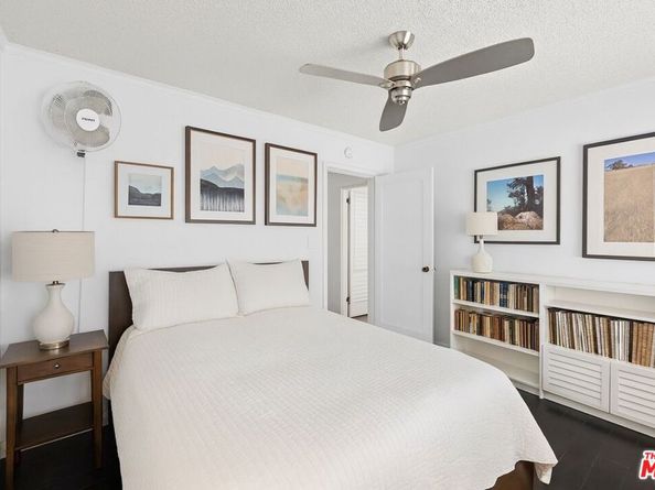 946 Hilldale Avenue, West Hollywood CA 90069