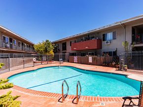 5050 Linden Avenue 75, Long Beach CA 90805