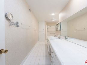 1350 Jonesboro Drive, Los Angeles CA 90049