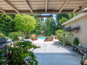 1350 Jonesboro Drive, Los Angeles CA 90049
