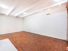1350 Jonesboro Drive, Los Angeles CA 90049