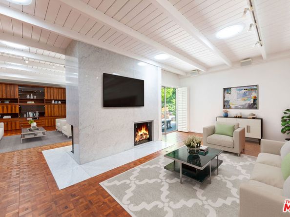 1350 Jonesboro Drive, Los Angeles CA 90049