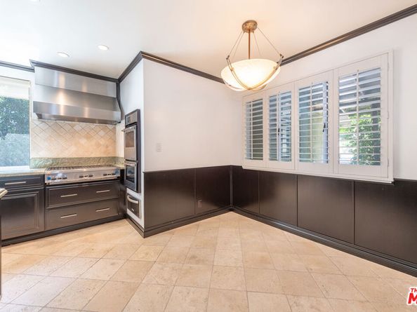 1350 Jonesboro Drive, Los Angeles CA 90049