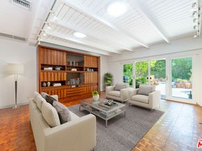 1350 Jonesboro Drive, Los Angeles CA 90049