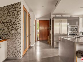 8512 Hargis Street, Los Angeles CA 90034