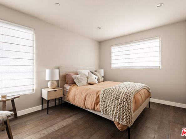 8512 Hargis Street, Los Angeles CA 90034