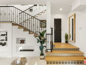 410 Entrada Drive, Santa Monica CA 90402