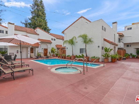 10926 Bluffside Drive 3, Studio City CA 91604