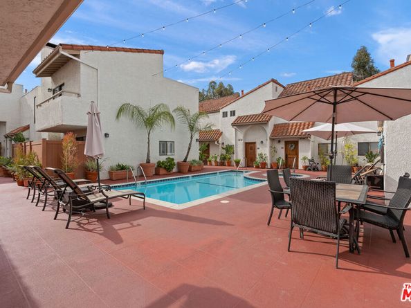 10926 Bluffside Drive 3, Studio City CA 91604