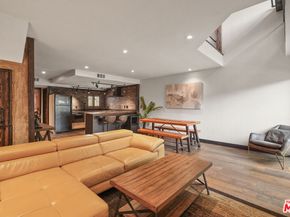 10926 Bluffside Drive 3, Studio City CA 91604