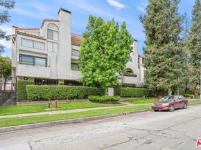10926 Bluffside Drive 3, Studio City CA 91604