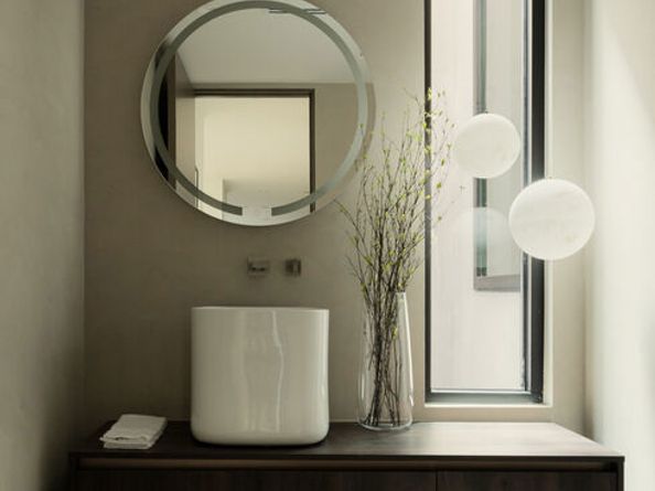 9919 Girla Way, Los Angeles CA 90064