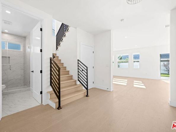 12925 El Dorado Avenue, Sylmar CA 91342