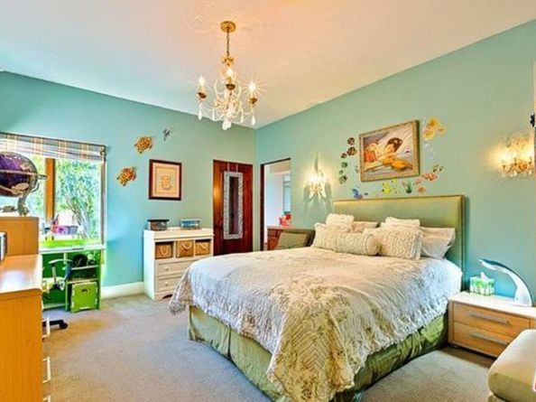 12090 Summit Circle, Beverly Hills CA 90210