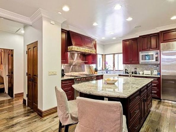 12090 Summit Circle, Beverly Hills CA 90210