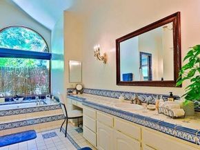 12090 Summit Circle, Beverly Hills CA 90210