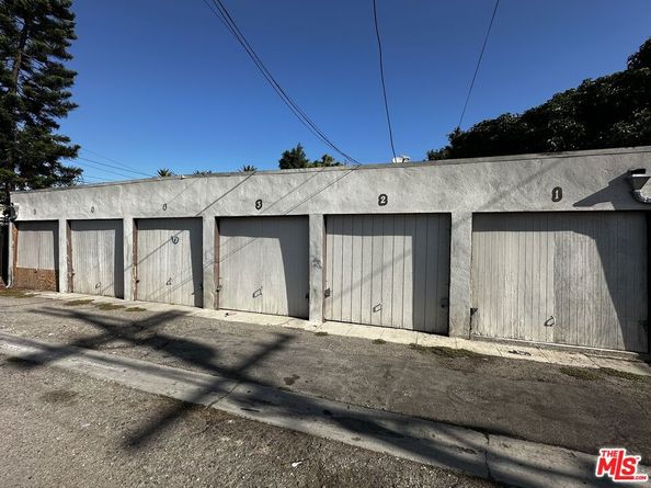 1502 W 62nd Street, Los Angeles CA 90047