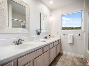 23255 W Paloma Blanca Drive, Malibu CA 90265