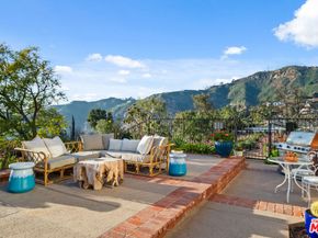23255 W Paloma Blanca Drive, Malibu CA 90265