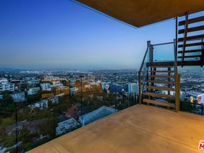 8654 Hollywood Boulevard, Los Angeles CA 90069