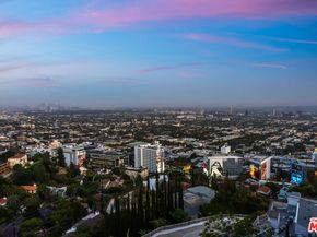 8654 Hollywood Boulevard, Los Angeles CA 90069